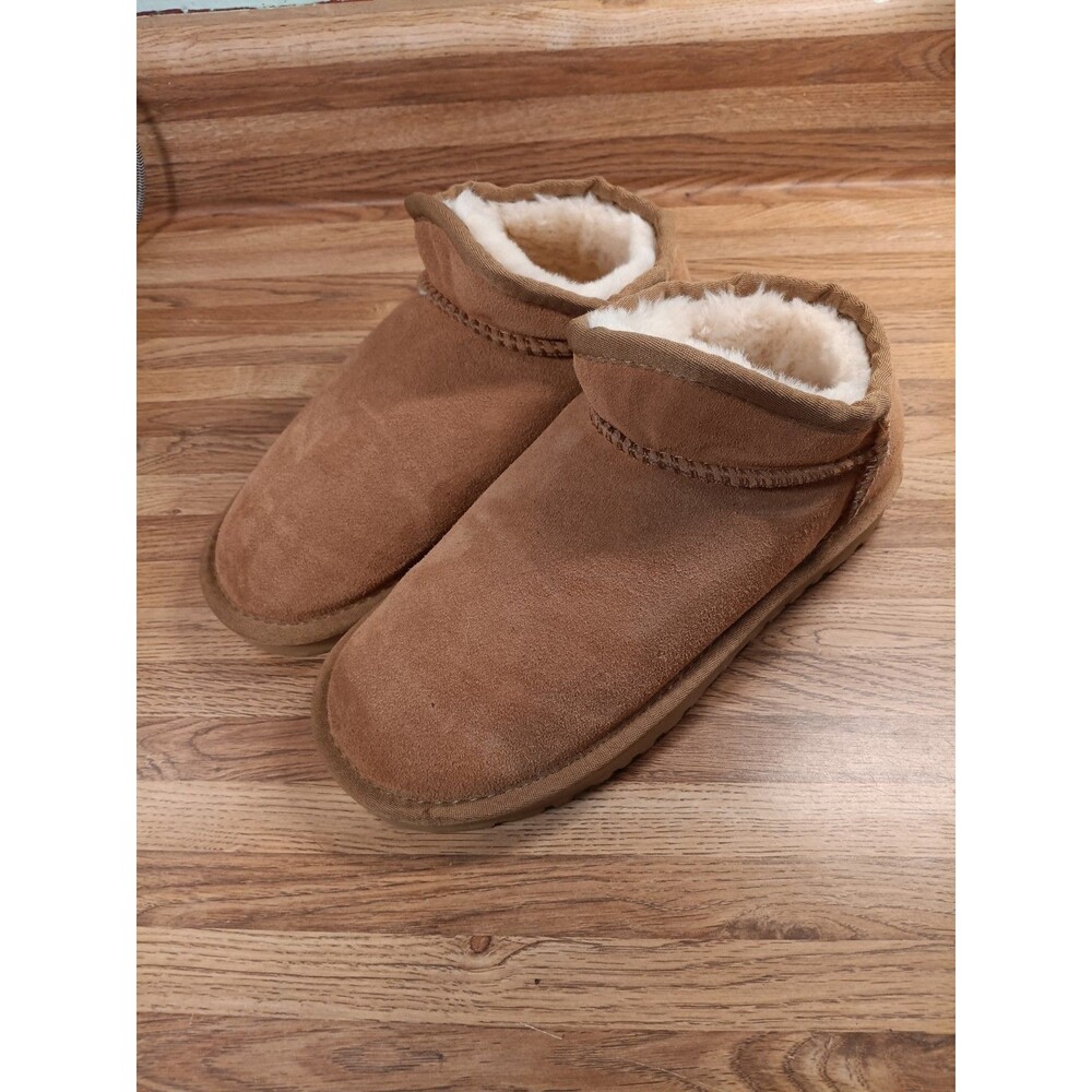 UGG Classic Mini Boots Kids Size 37 Chestnut